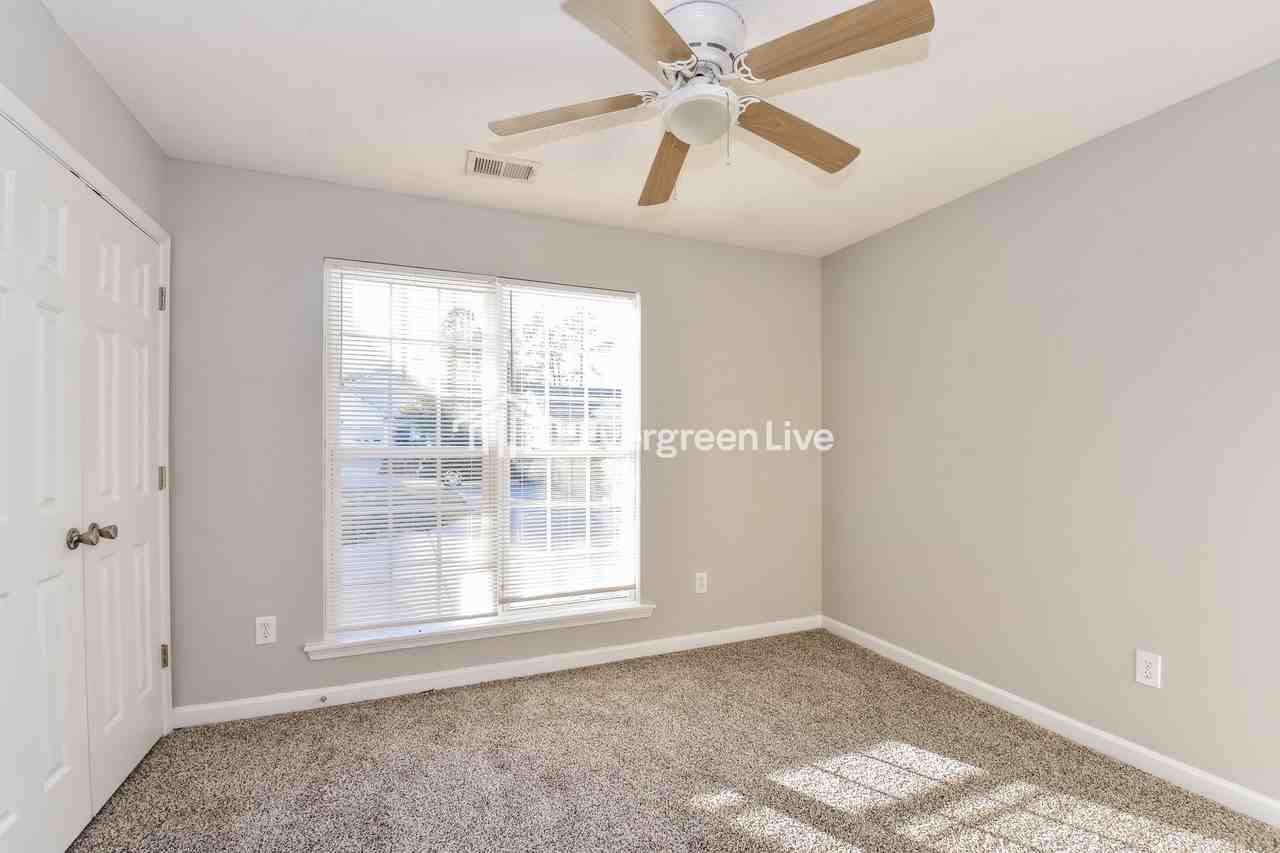 605 Harlequin Ct - Photo 6 of 15