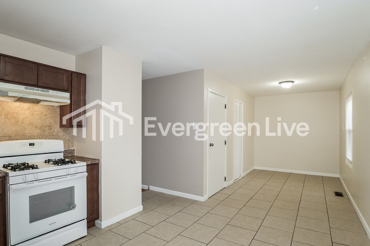 12157 Criterion Ave - Photo 7 of 15