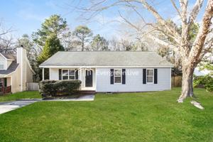 featured image of 410 Clyde Ct