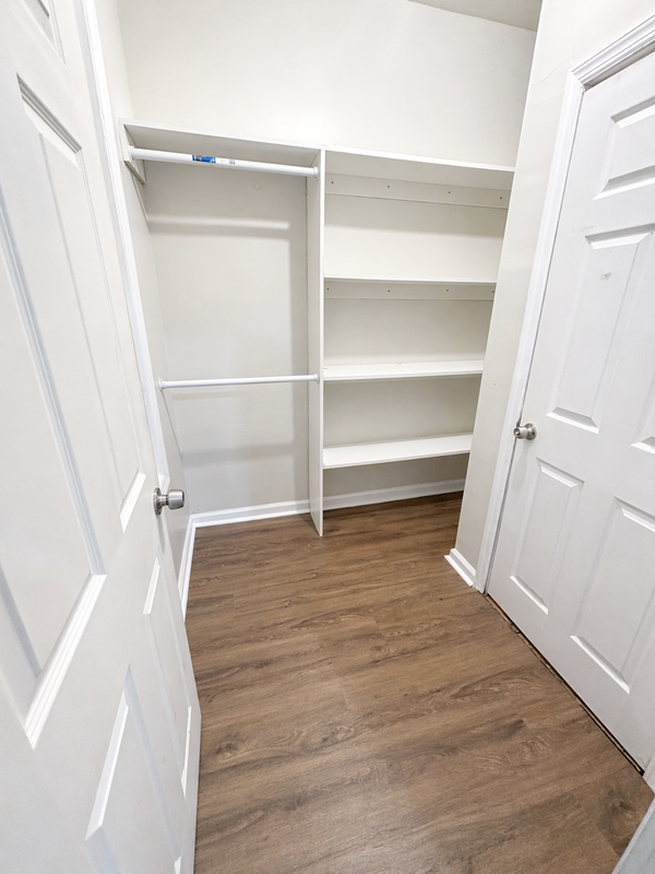 296 N Clinton St - Photo 3 of 13