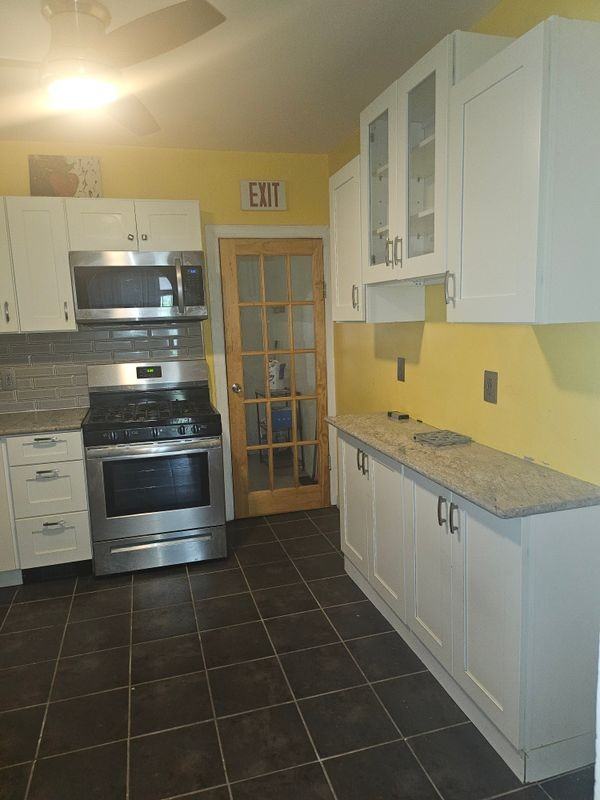 6332 Summer St - Photo 4 of 12