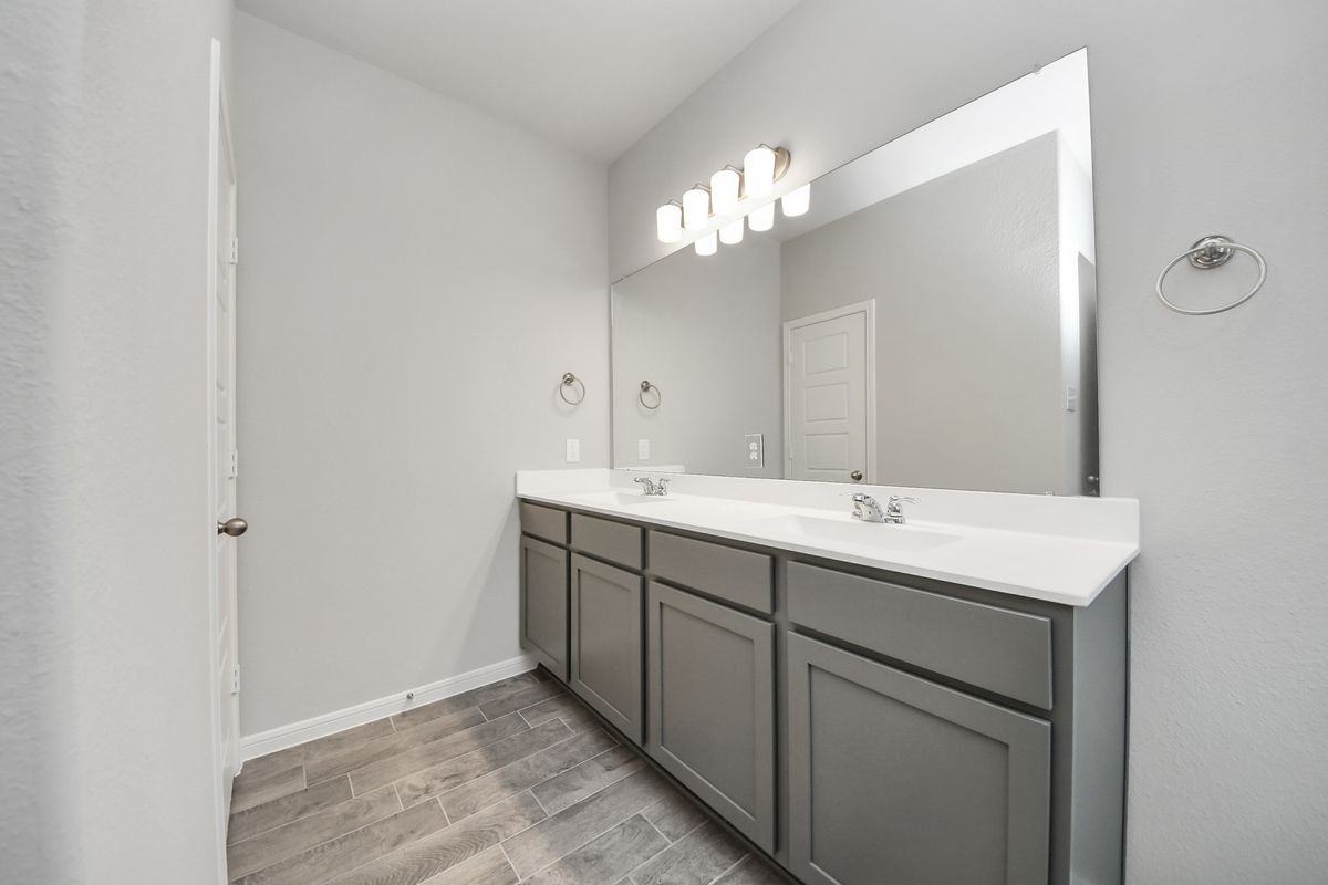 22826 Xanthos St - Photo 6 of 49