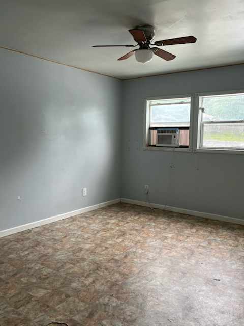 310 N Springfield Ave ##5 - Photo 4 of 5