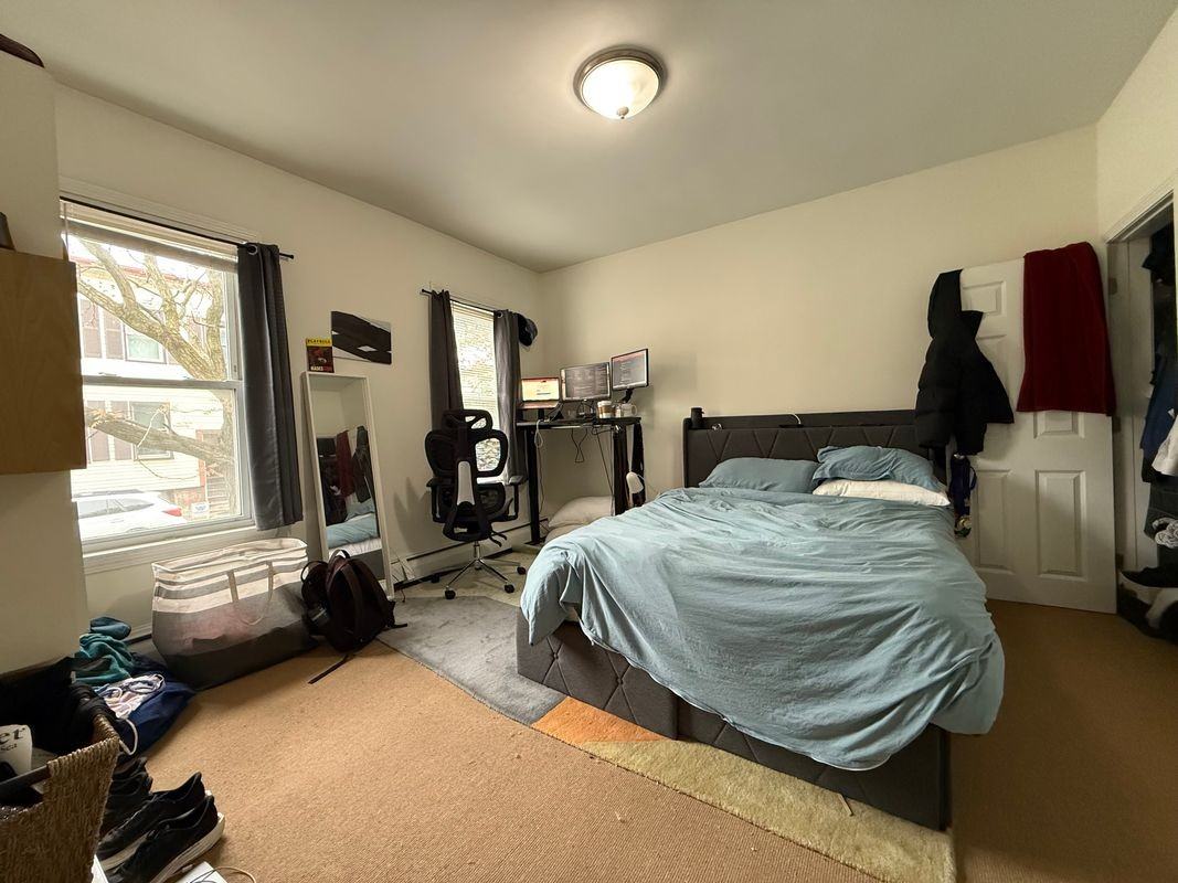 235 Charles St - Photo 7 of 17