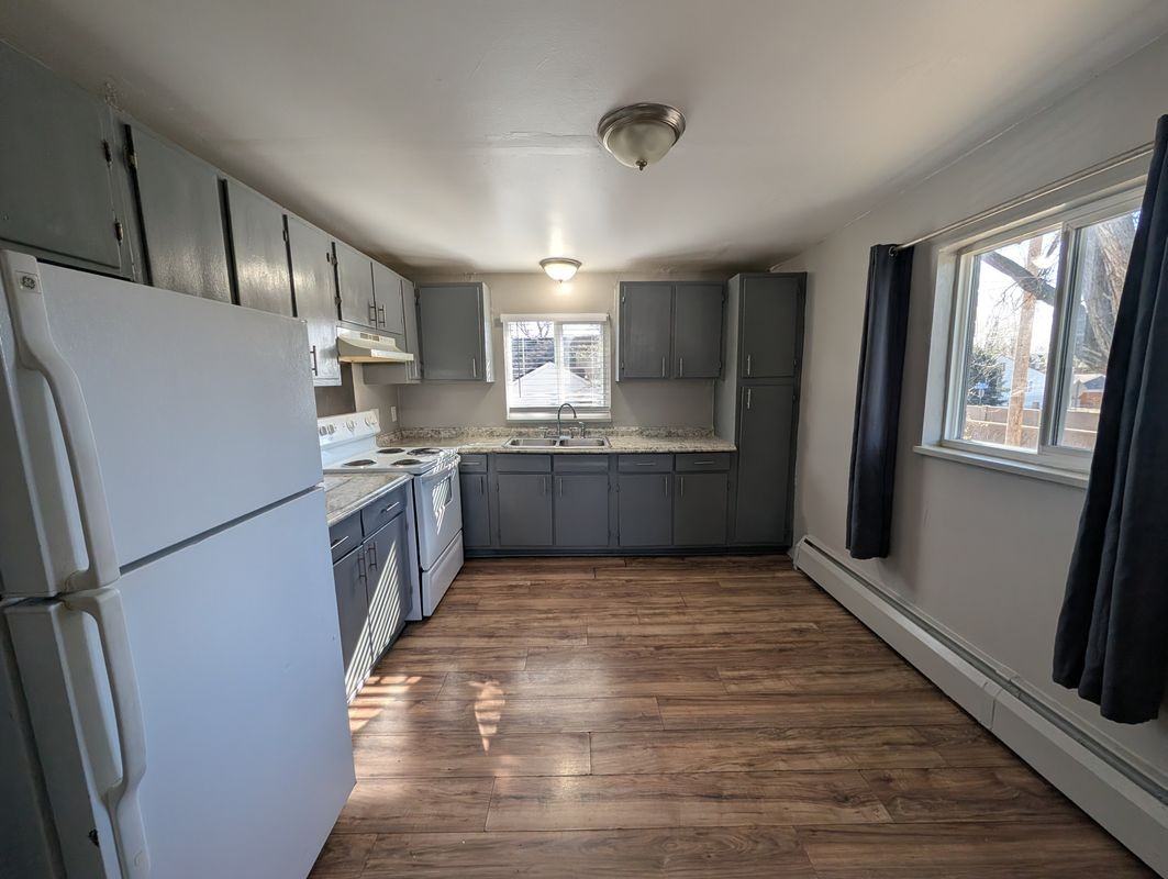 7095 W 13th Ave ##14 - Photo 5 of 19