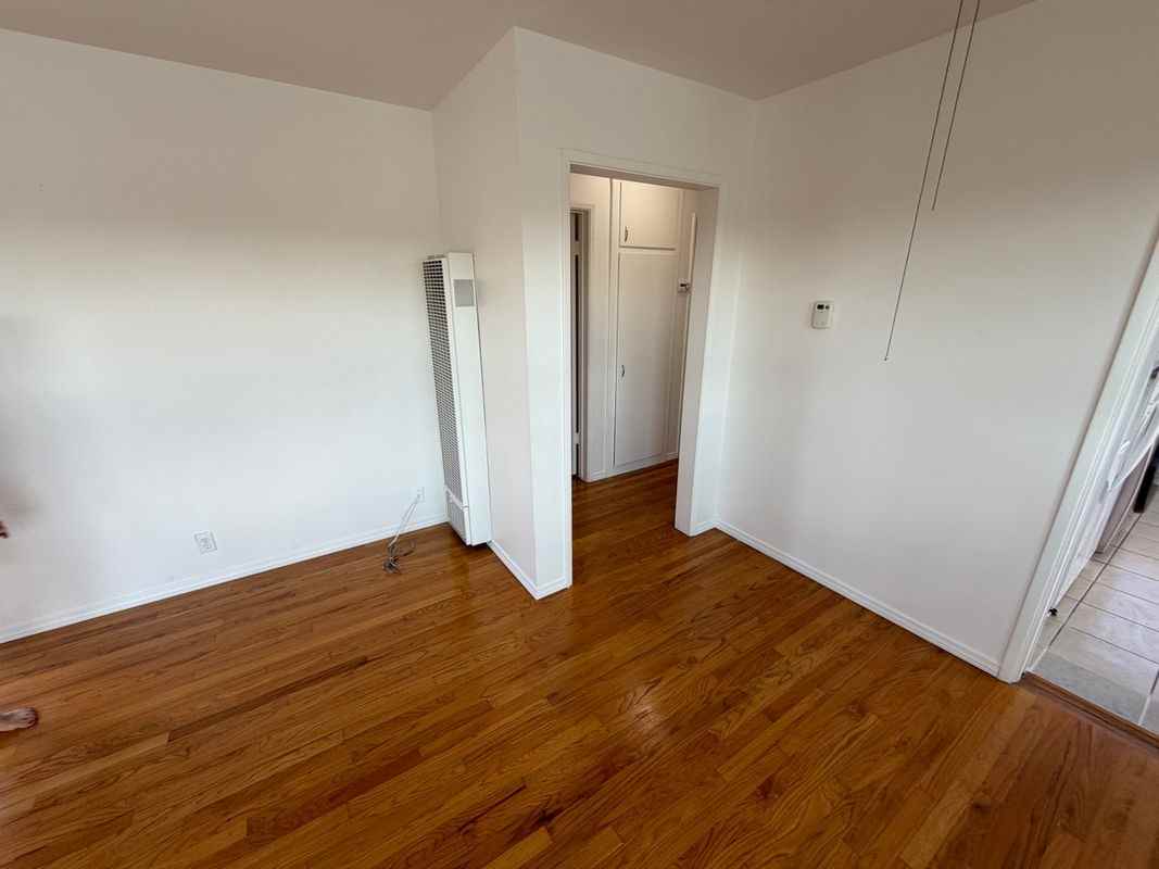 5660 Noel Dr - Photo 7 of 15