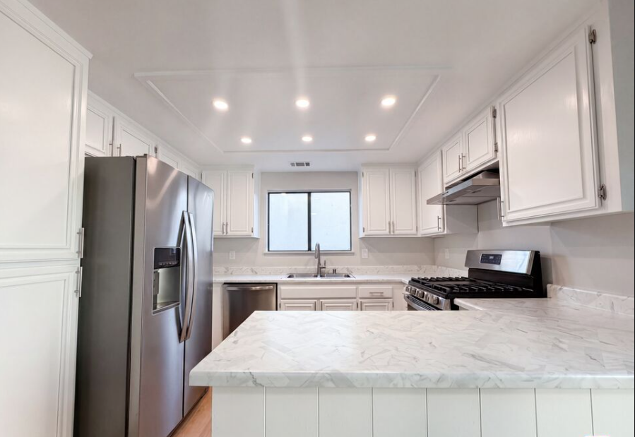 2553 E Avenue J4 - Photo 3 of 22