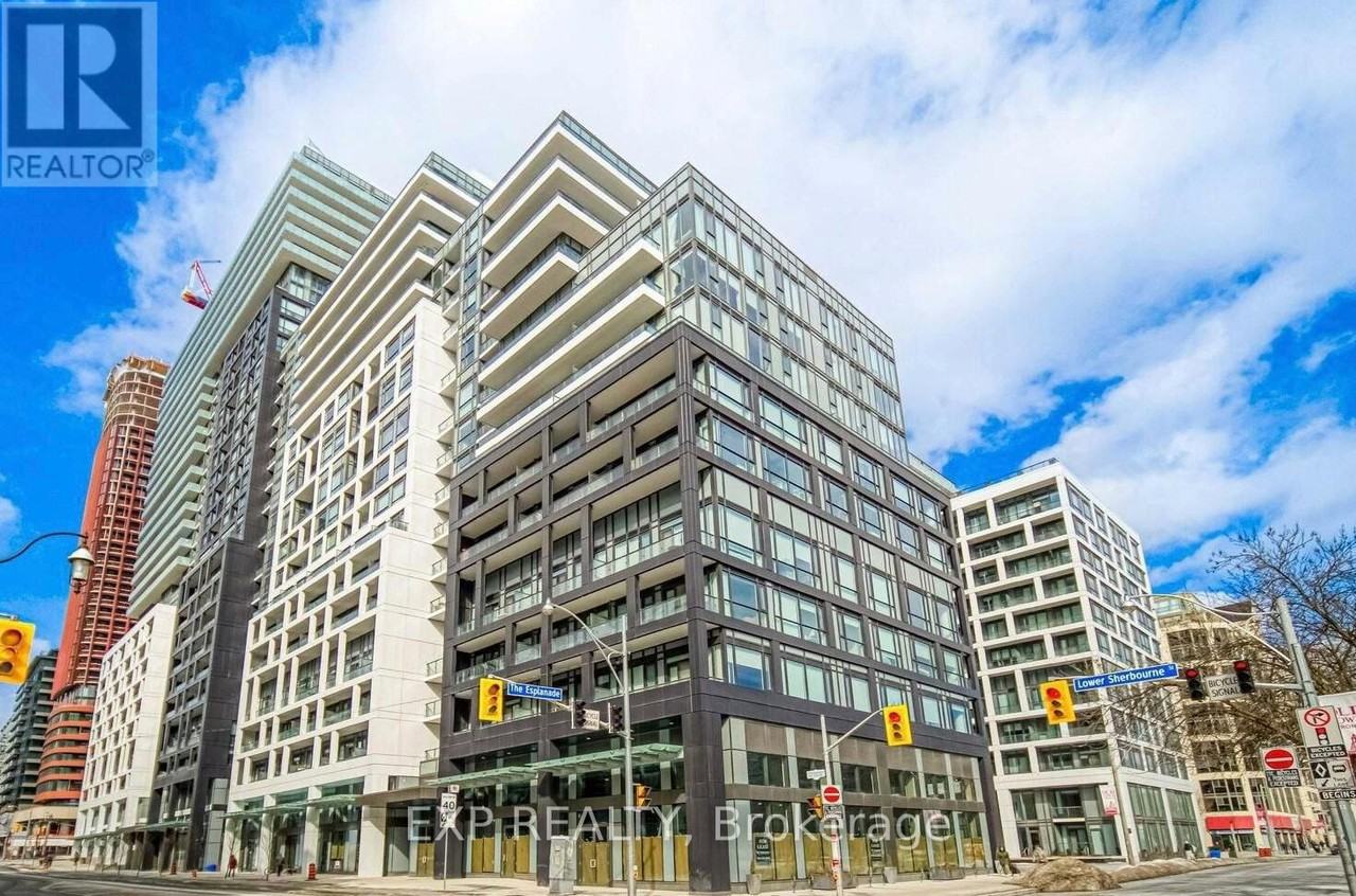 135 Lower Sherbourne Street #2032 - Photo 3 of 15