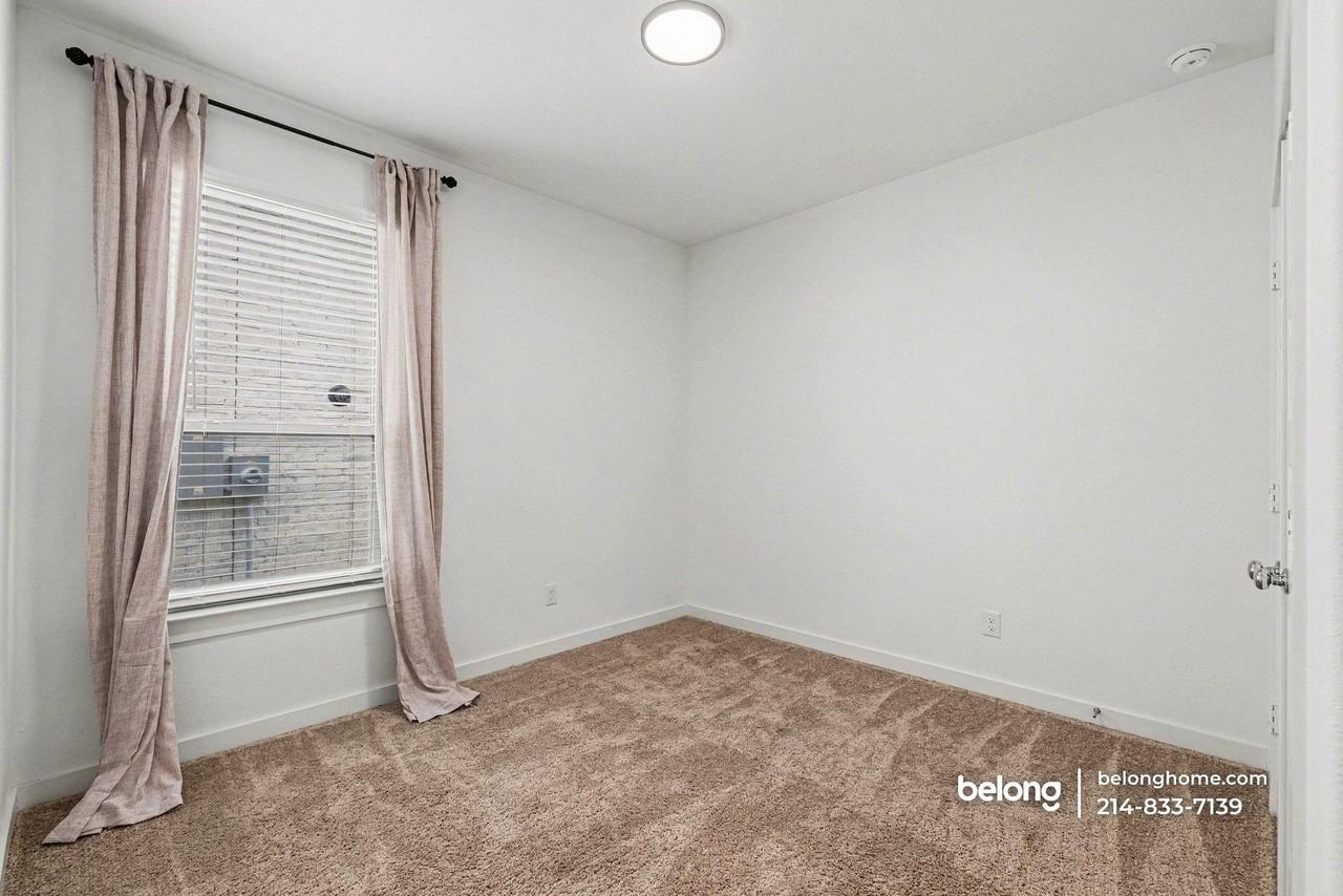 509 Huntley Dr - Photo 7 of 17