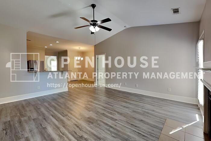 5145 Roseman Trl - Photo 4 of 20