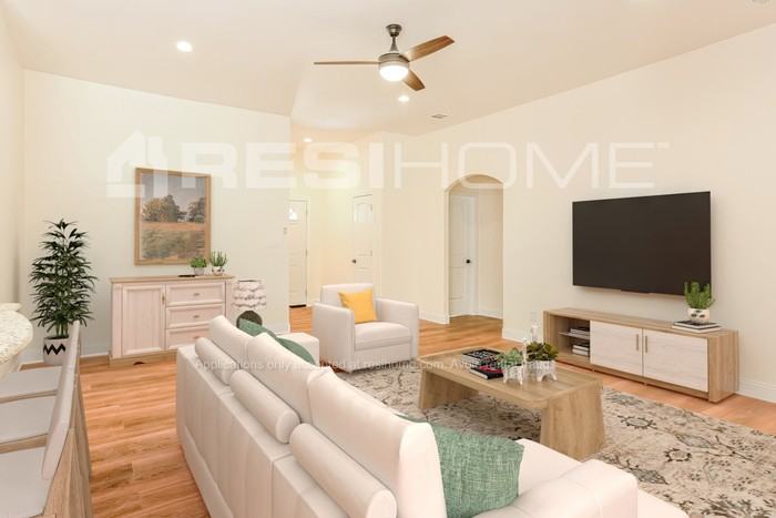 5109 Crowley St - Photo 6 of 18