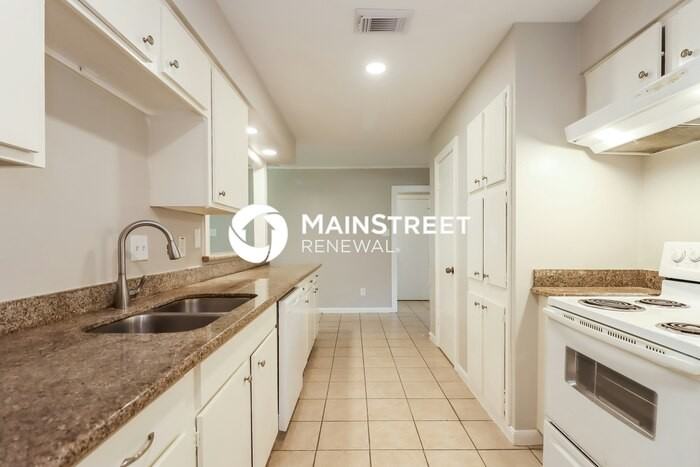 6038 W Airport Blvd - Photo 5 of 19