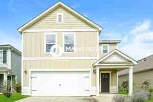 featured image of 940 Hawthorn Ln