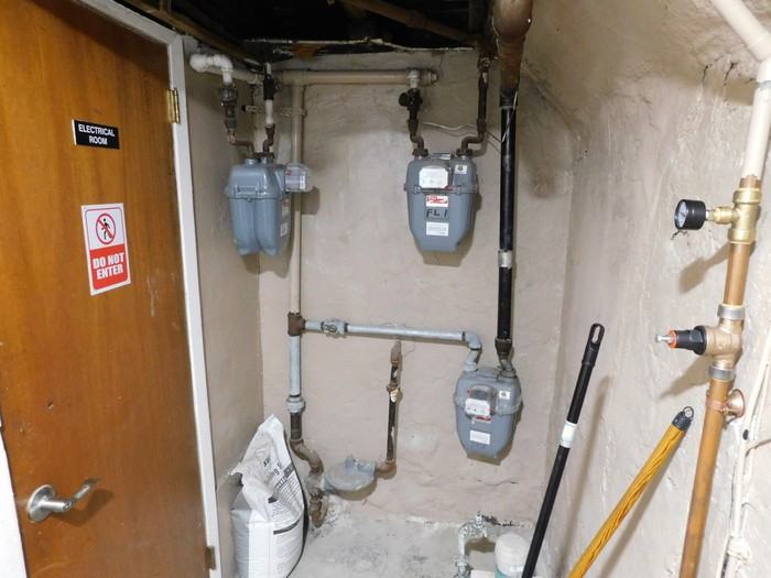 65 W 19th St #1 - Photo 6 of 15