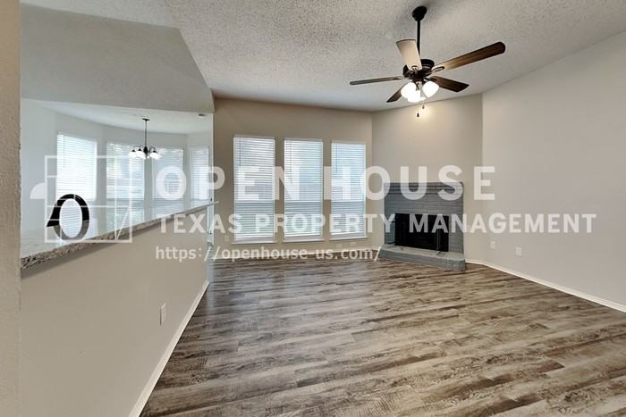 2224 Red Maple Rd - Photo 5 of 23