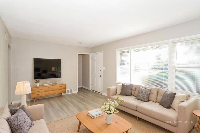 1178 Bruce Ave - Photo 7 of 16