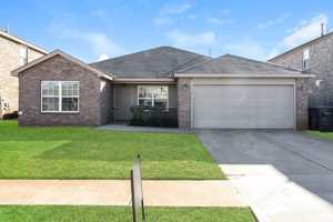 featured image of 11424 Sw 25th St