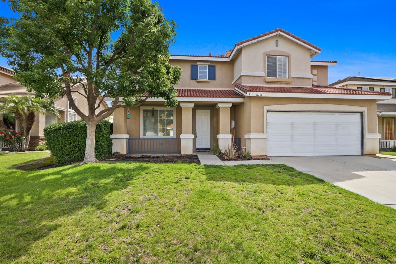 8930 Bayshore Ln - Photo 2 of 21