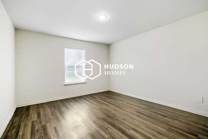 2904 Emma Ln - Photo 7 of 14