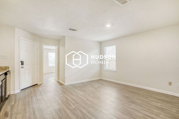 1012 Sherman St #B - Photo 5 of 14