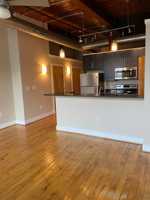 featured image of 612 Commerce St