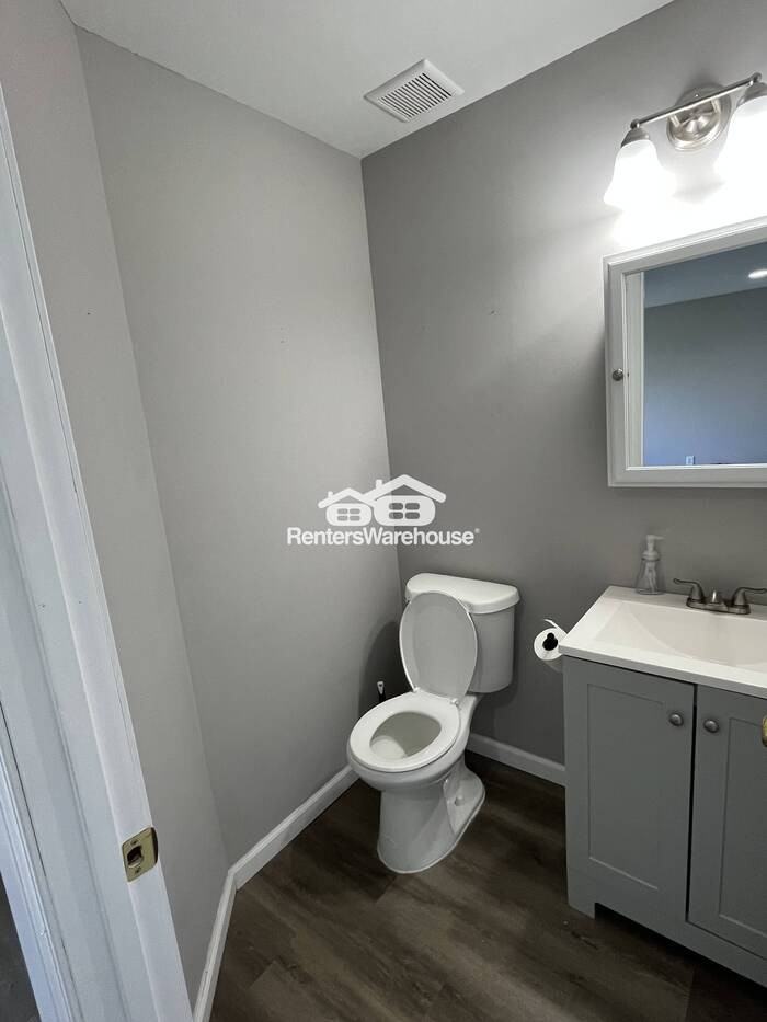 399 Montclair Tower Dr - Photo 6 of 22