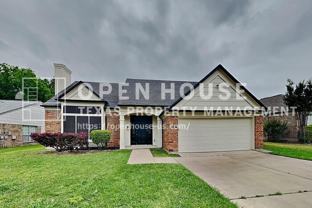 6840 N Park Dr - Photo 1 of 1