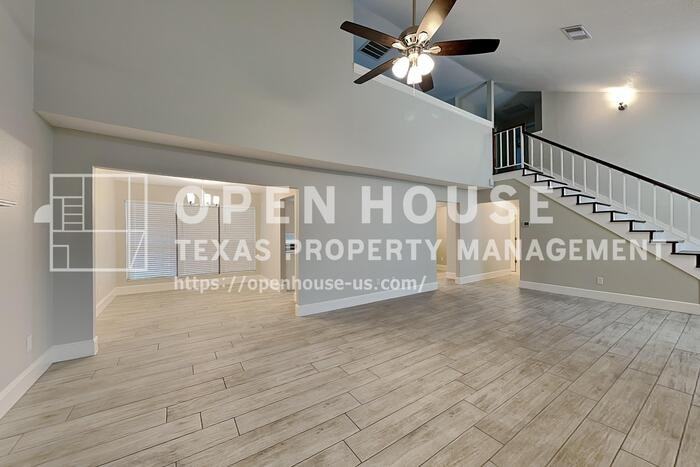 6840 N Park Dr - Photo 4 of 22