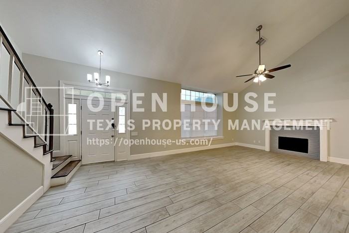 6840 N Park Dr - Photo 6 of 22