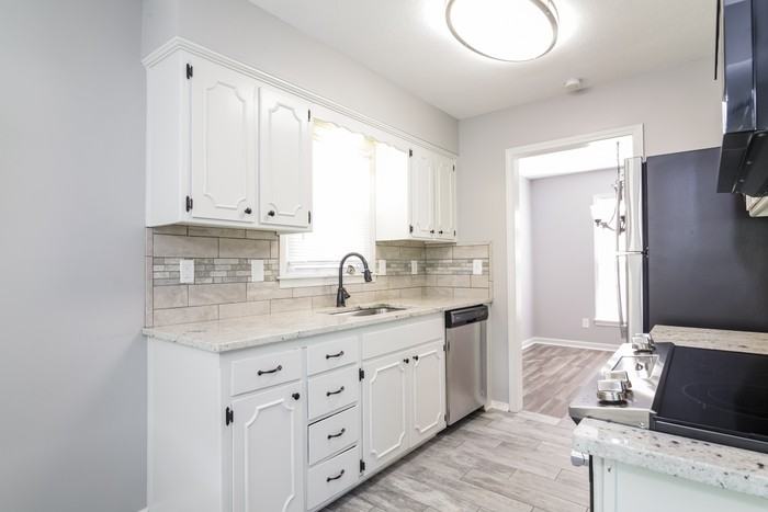 11934 Sycamore Ave - Photo 7 of 12