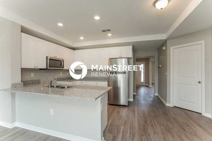 4109 Ne 9th Pl - Photo 5 of 16