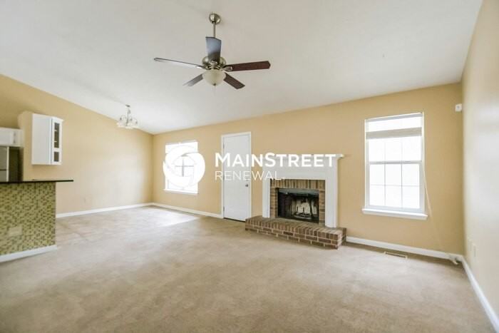 325 King Henry Rd - Photo 4 of 15