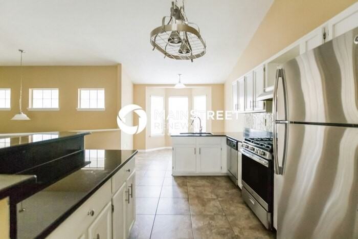 325 King Henry Rd - Photo 6 of 15