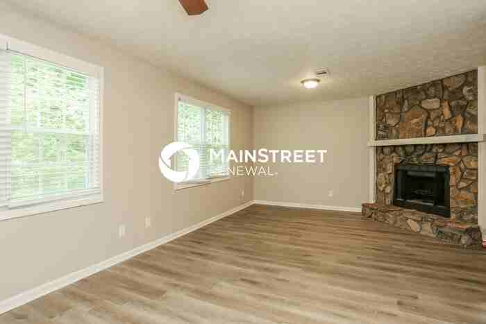 45 Christopher Pl - Photo 6 of 17