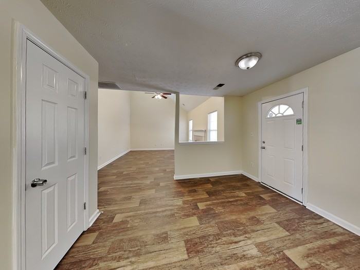 2770 Field Spring Dr - Photo 5 of 28