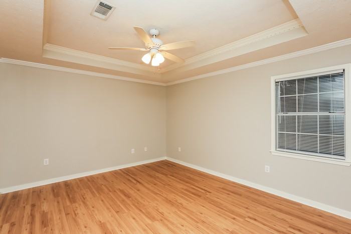 508 Stockton Cv - Photo 6 of 11