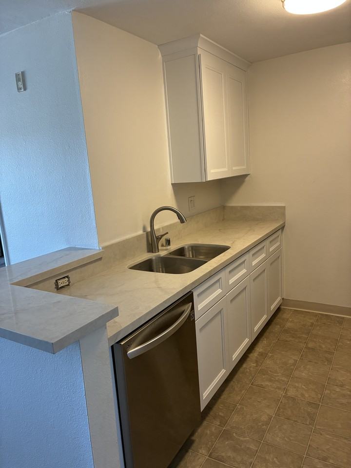 6151 Rancho Mission Road #209 - Photo 3 of 7