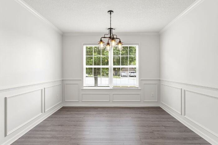 211 Cassidy Ct - Photo 7 of 25