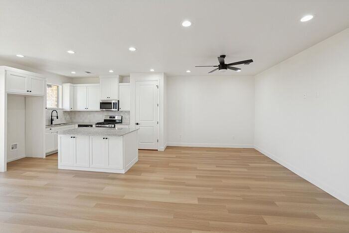 19101 Sierra Madre Dr #A - Photo 5 of 25