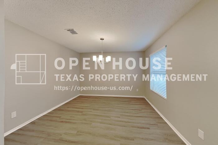 1400 Queen Annes Dr - Photo 7 of 20