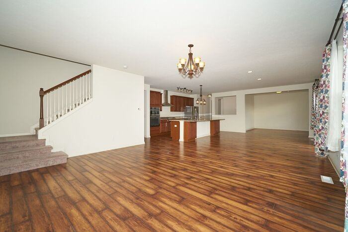 965 Adlo Ln - Photo 6 of 30