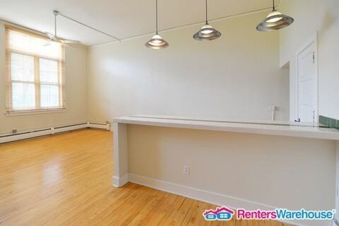 1754 S Grant St #B1 - Photo 2 of 21