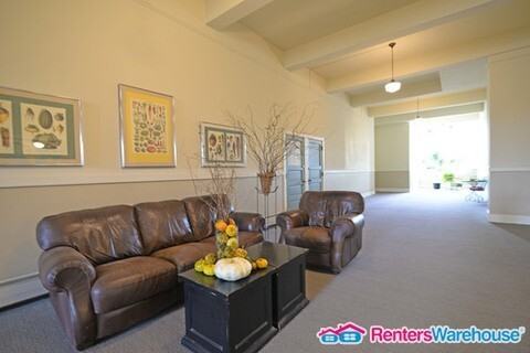 1754 S Grant St #B1 - Photo 6 of 21