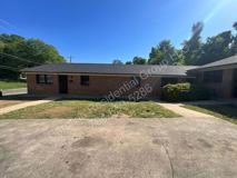 322 E Sumter St #4 - Photo 1 of 1