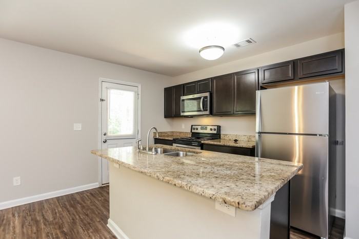 2205 Marlin Dr - Photo 6 of 17