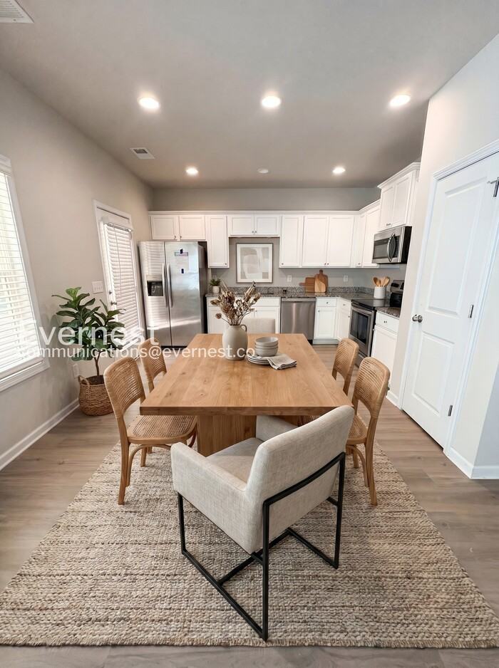 125 Culver St - Photo 4 of 26