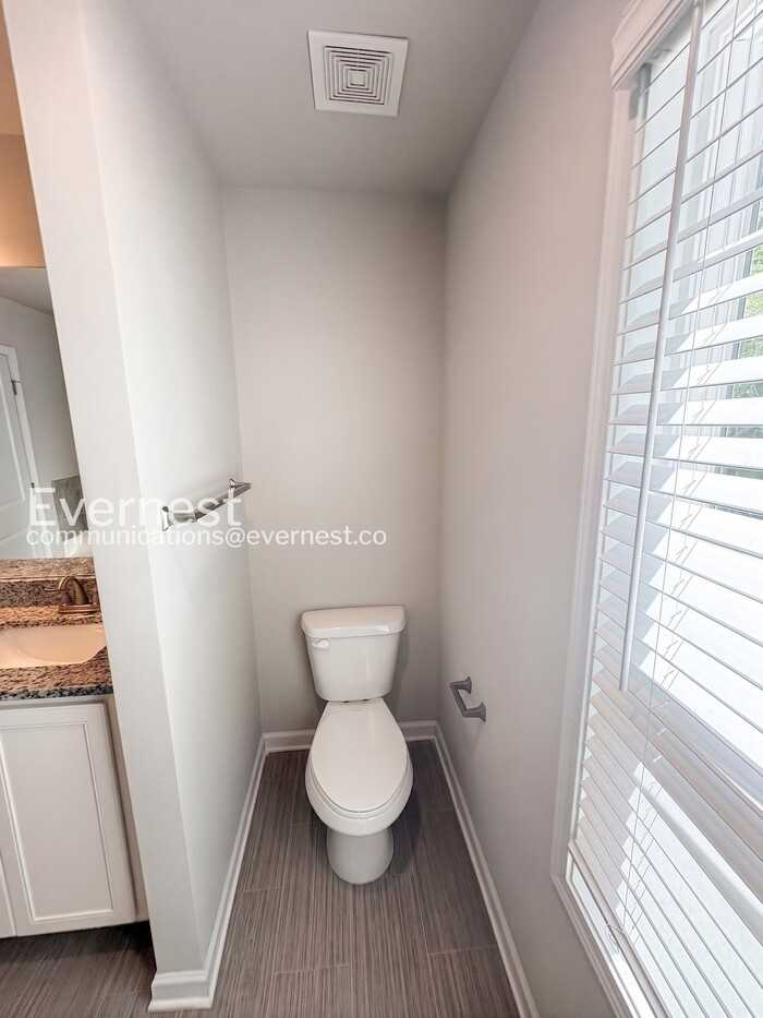 125 Culver St - Photo 7 of 26