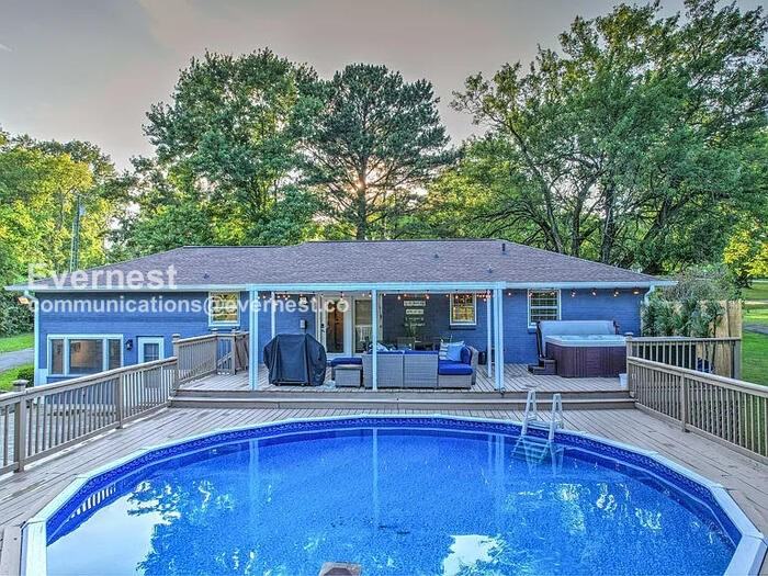 4025 Yoest Dr - Photo 7 of 18