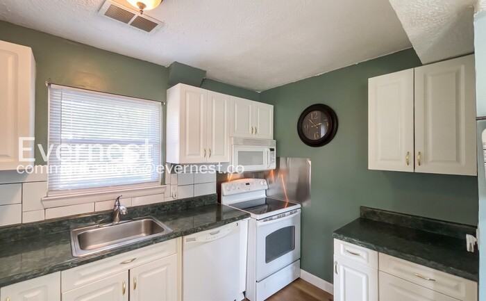 3966 N Quail Ln - Photo 3 of 22