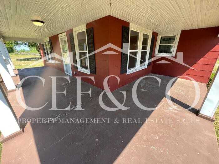 701 Harrison Grove Rd - Photo 2 of 15